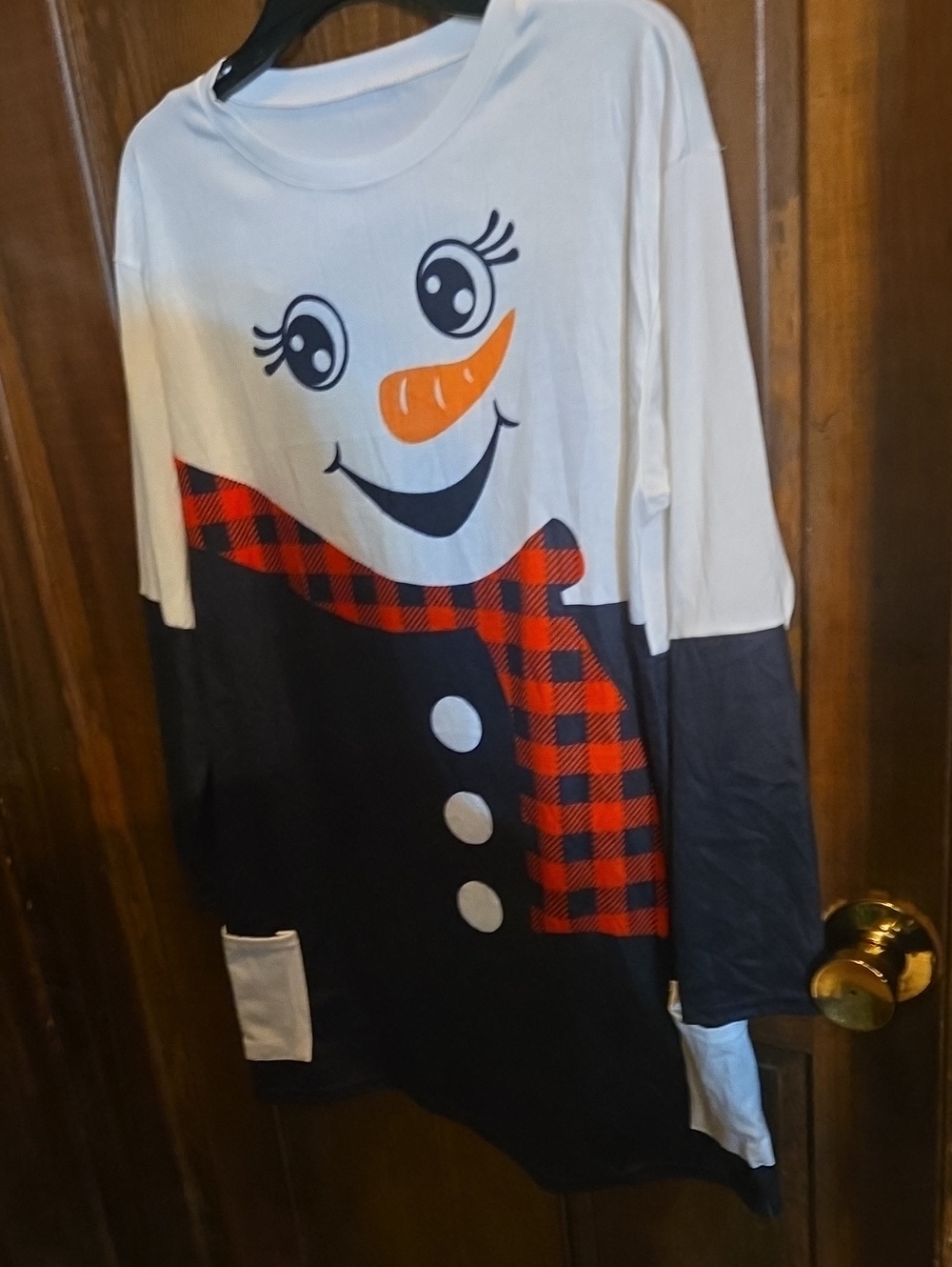 Women’s Snowman Graphic Tunic Top - White & Black with Red Plaid Scarf